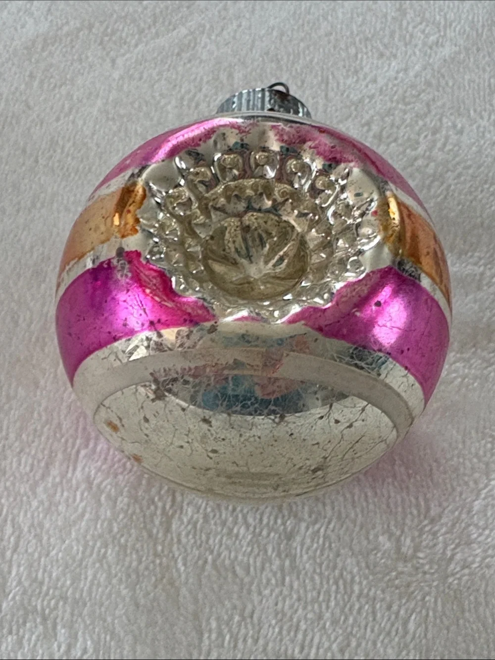 Shiny Brite double indent reflector stripe ornament